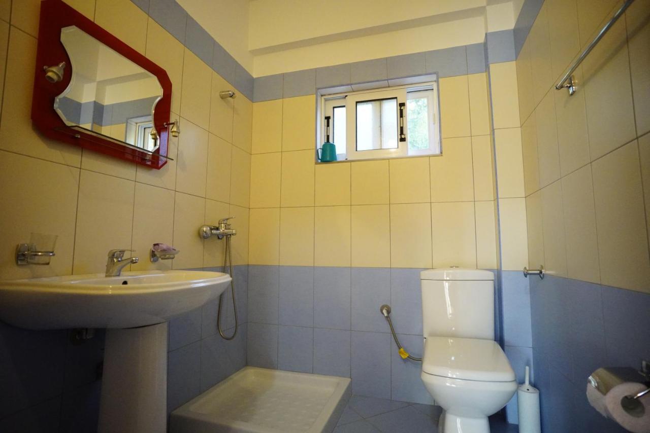 Apartments Vila Emiliano Borsh Extérieur photo
